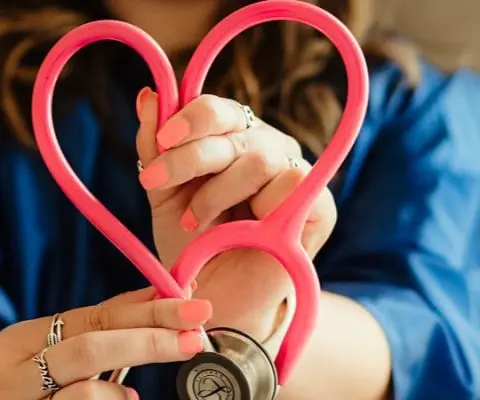 best places to study abroad for nursing