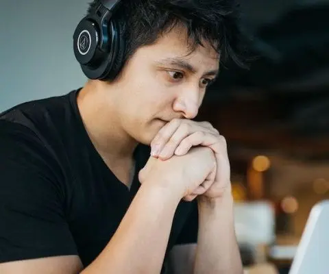 how to make money teaching english online